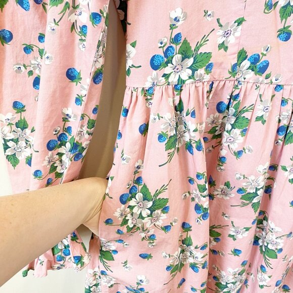 Batsheva Collarless Mini Prairie Dress Pink Lily 10 medium floral berries - Picture 5 of 14